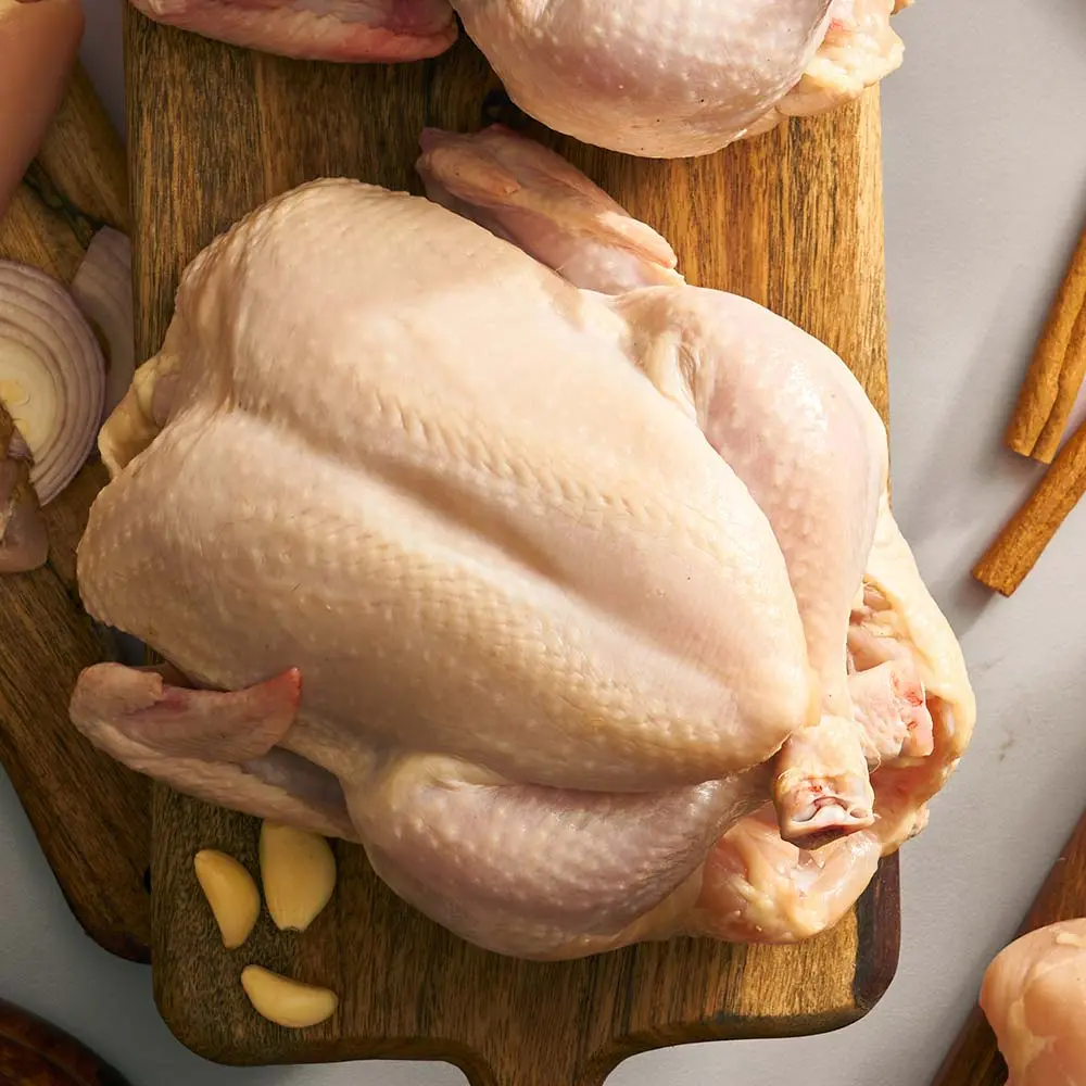 Whole White Chicken - فراخ ابيض (1.2Kg)