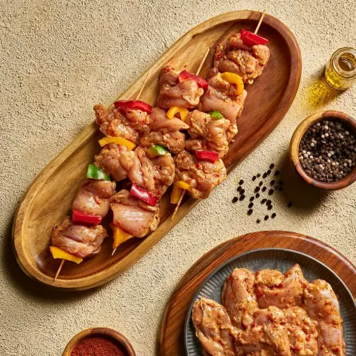 Marinated Chicken Thighs - شيش وراك متبل (500g)