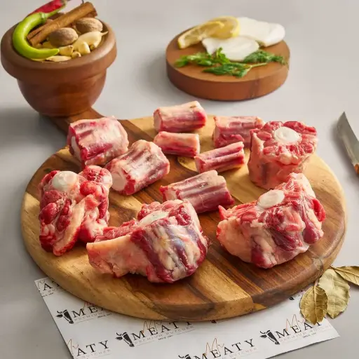 Beef Oxtail - عكاوي (1Kg)